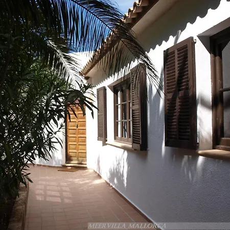 Meervilla Mallorca - Charmantes Ferienhaus Mit Phantastischem Meerblick In Canyamel Canyamel (Mallorca)