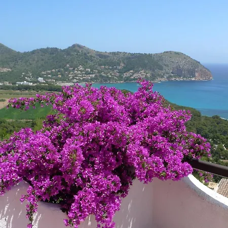 Meervilla Mallorca - Charmantes Ferienhaus Mit Phantastischem Meerblick In Canyamel