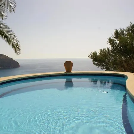 Meervilla Mallorca - Charmantes Mit Phantastischem Meerblick In Canyamel (Mallorca)